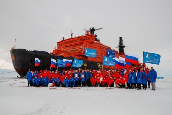 Российские школьники в пятый раз отправятся к Северному полюсу в рамках проекта «Ледокол знаний».